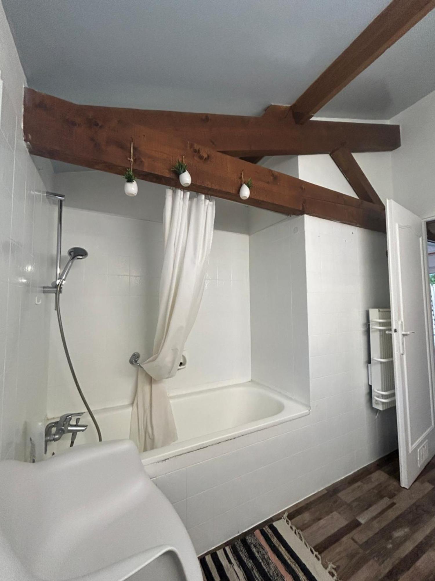Maisonnette 2 A 4 Pers- Jardin Privatif Cloture- Calme- Stationnement Gratuit- Pau Ouest Billere Kültér fotó