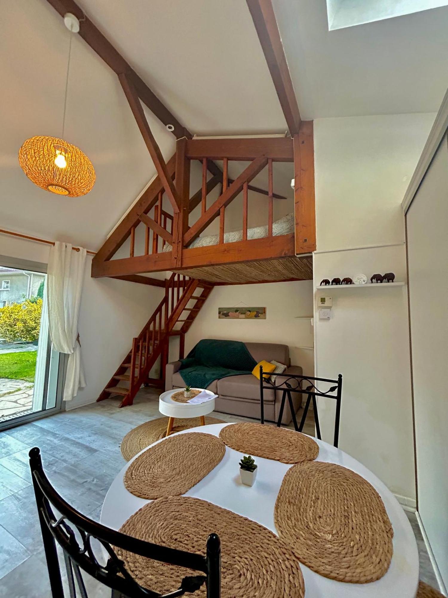 Maisonnette 2 A 4 Pers- Jardin Privatif Cloture- Calme- Stationnement Gratuit- Pau Ouest Billere Kültér fotó